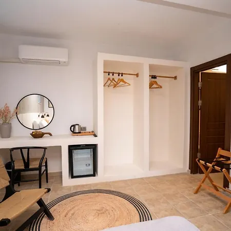 Ajlan Oia Bed & Breakfast Balikesir